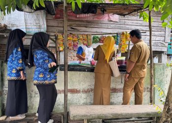 Ditemukan Pewarna Berbahaya, Puskesmas Pandan Agung Tertibkan Dua Kantin Sekolah