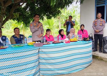 Kapolres OKU Timur Tinjau Lokasi Banjir dan Salurkan Bantuan di Dua Kecamatan